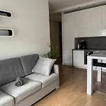 Nowoczesny Apartament Z Parkingiem 10 Min Na Pieszo Do Starowki
